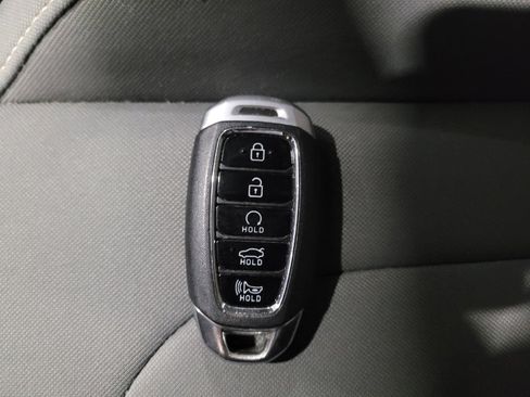 Used 2023 Hyundai Elantra SEL w/ Cargo Package FWD image 32