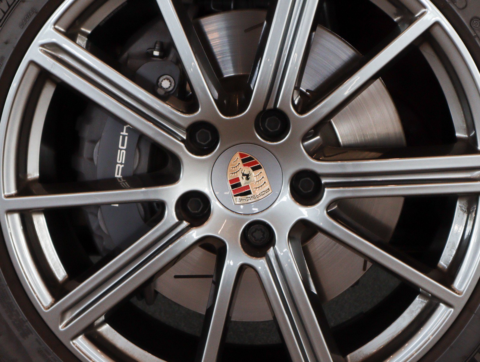 Certified 2026 Porsche Panamera RWD image 14