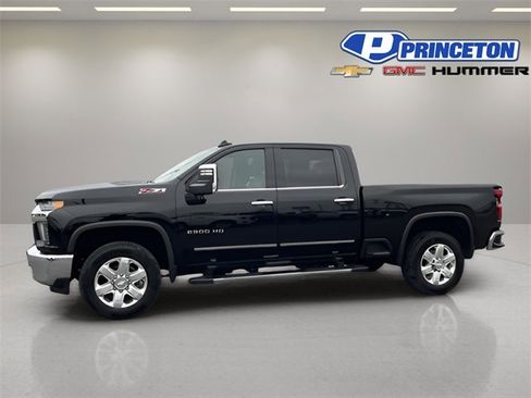 Used 2020 Chevrolet Silverado 2500 LTZ image 4