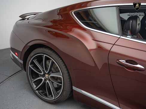 Used 2020 Bentley Continental GT First Edition image 6