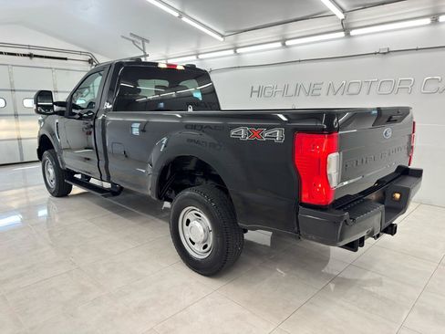 Used 2022 Ford F250 XL w/ Power Equipment Group AWD/4WD image 7