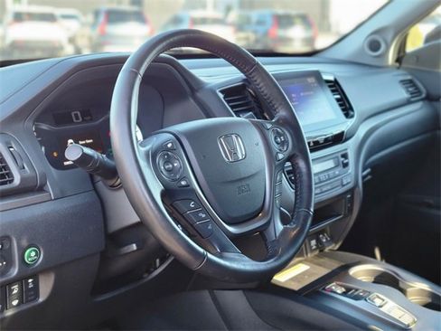 Used 2023 Honda Ridgeline RTL-E image 19