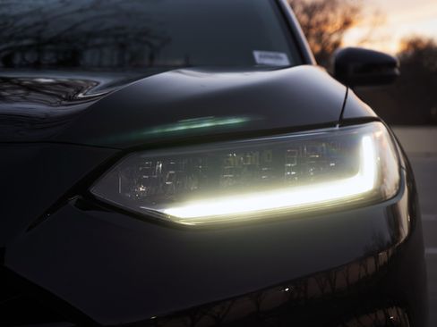 Certified 2025 Honda HR-V EX-L image 11