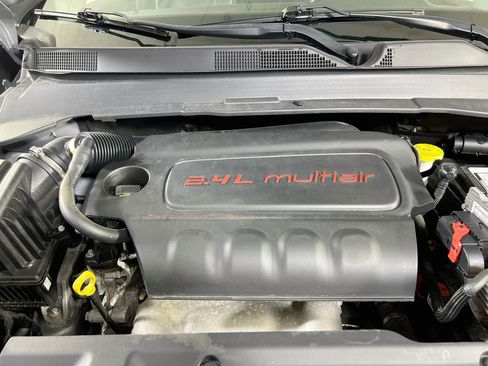 Used 2022 Jeep Compass Limited AWD/4WD image 28