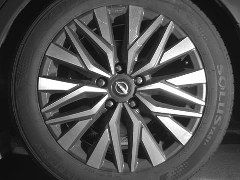 Used 2025 Nissan Altima 2.5 SV image 14