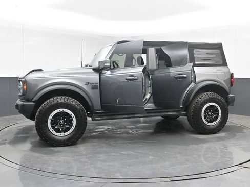 Used 2022 Ford Bronco Outer Banks w/ Sasquatch Package AWD/4WD image 53