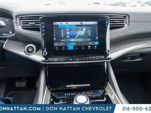 Used 2022 Jeep Wagoneer Series III w/ Convenience Group I image 8