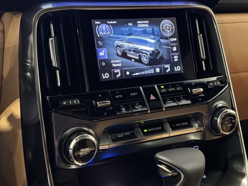 New 2026 Lexus LX 600 4WD w/ Luxury Package image 24