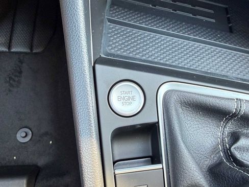 New 2026 Volkswagen Jetta SEL FWD image 22