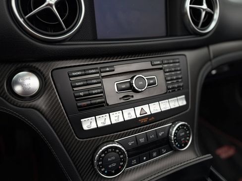 Used 2016 Mercedes-Benz SL 550 image 20