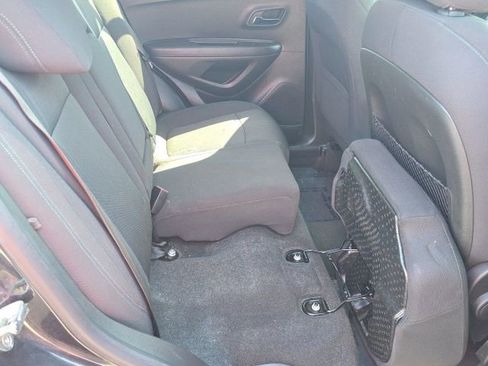 Used 2016 Chevrolet Trax LT image 27