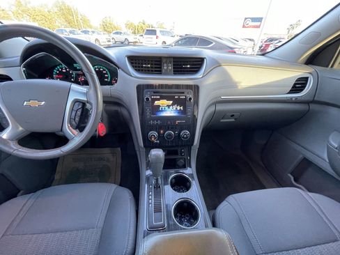 Used 2014 Chevrolet Traverse LT w/ All-Star Edition FWD image 19