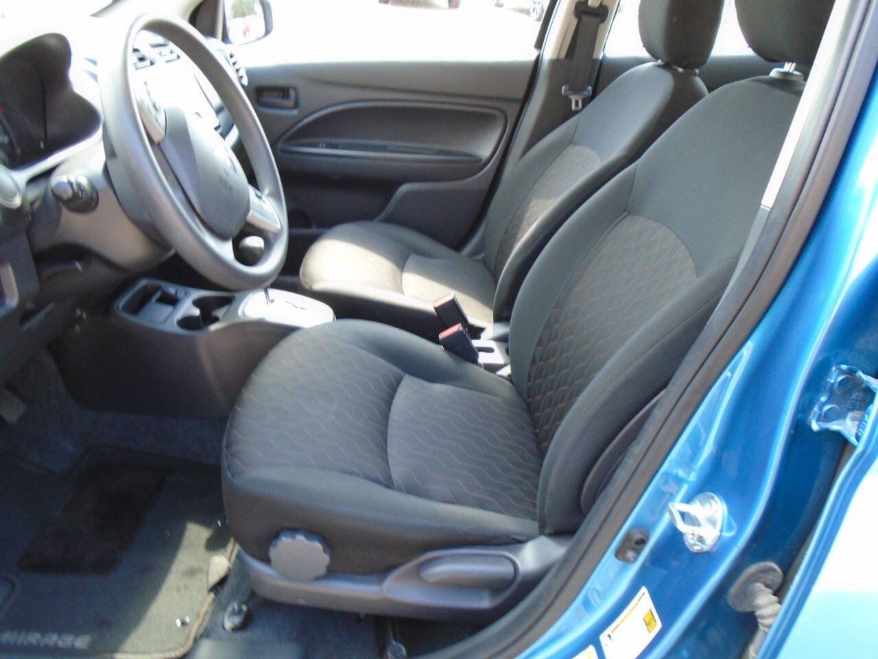 Used 2024 Mitsubishi Mirage ES FWD image 9