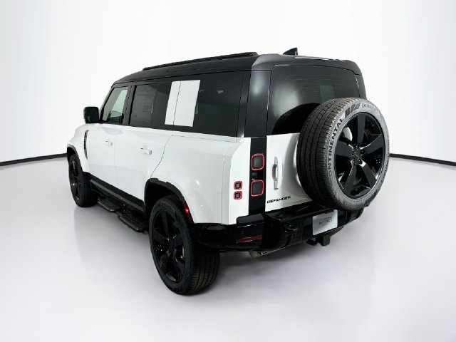 New 2026 Land Rover Defender 110 X-Dynamic SE AWD/4WD image 7