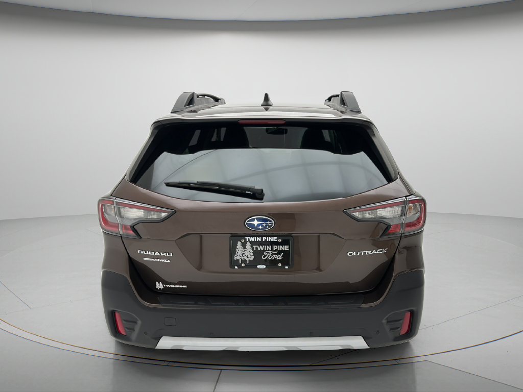 Used 2022 Subaru Outback Limited AWD/4WD image 4