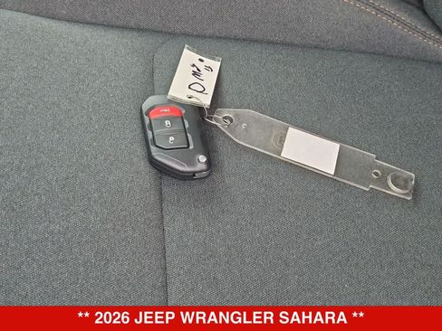 Used 2026 Jeep Wrangler Unlimited Sahara AWD/4WD image 32