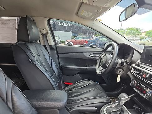 Used 2019 Kia Forte Sedan FWD image 29