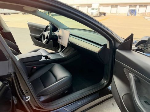 Used 2021 Tesla Model 3 Standard Range Plus RWD image 22