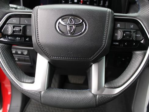 Used 2024 Toyota Tundra Platinum image 14