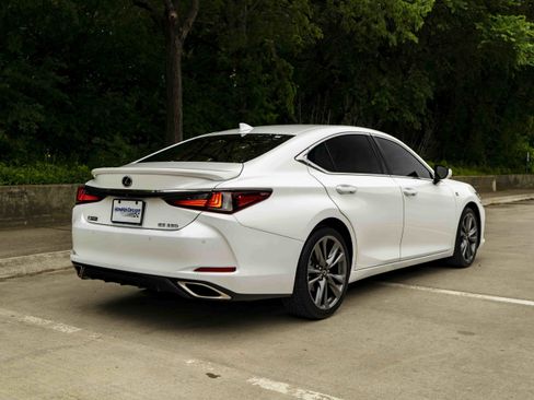 Used 2021 Lexus ES 350 F Sport w/ Accessory Package FWD image 9