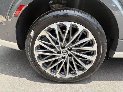 New 2026 Hyundai Palisade Calligraphy FWD image 18