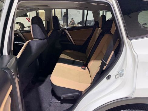Used 2017 Toyota RAV4 XLE image 14