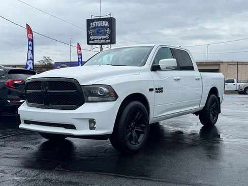Used 2018 RAM 1500 Sport image 4