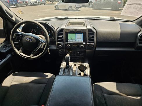 Used 2018 Ford F150 XLT w/ Equipment Group 302A Luxury AWD/4WD image 17