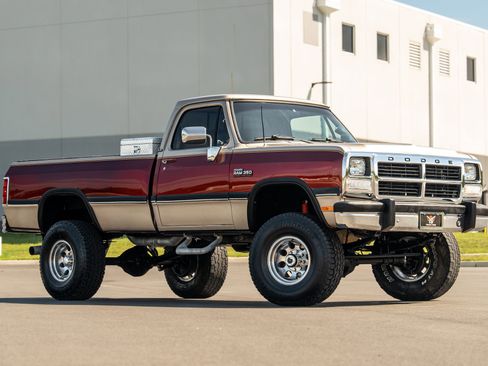 Used 1992 Dodge D/W Truck 350 image 4