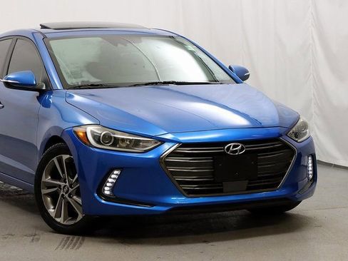 Used 2017 Hyundai Elantra Limited w/ Limited Ultimate Package 05 FWD image 2