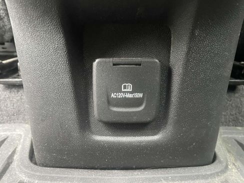 Used 2020 Chevrolet Equinox Premier FWD image 13