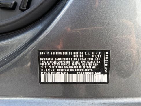 Used 2025 Volkswagen Jetta SE image 24