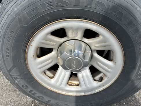 Used 2011 Ford Ranger XL AWD/4WD image 15