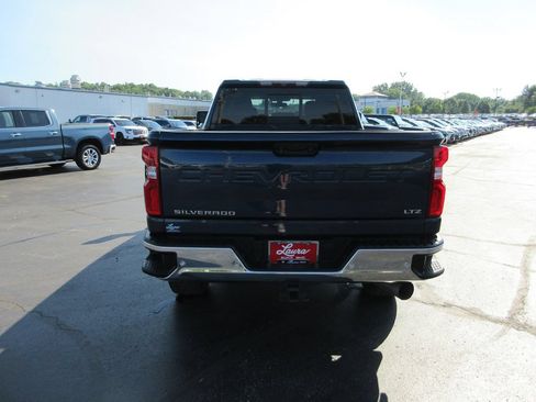 Used 2020 Chevrolet Silverado 3500 LTZ w/ LTZ Convenience Package AWD/4WD image 6