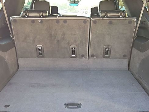 Used 2024 Cadillac Escalade ESV Sport Platinum image 29