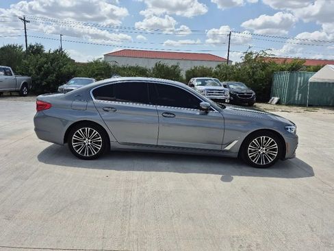 Used 2019 BMW 530e w/ Convenience Package RWD image 5