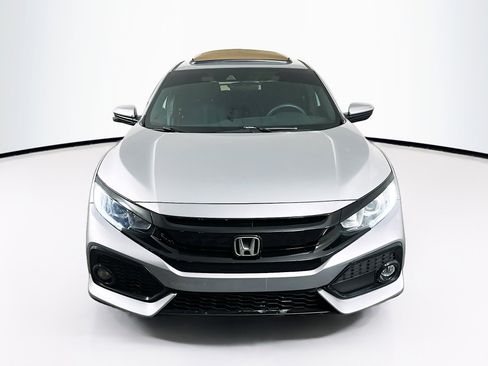 Used 2019 Honda Civic EX image 2