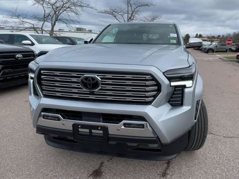 New 2026 Toyota Tacoma Limited AWD/4WD image 7