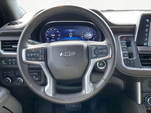 Used 2024 Chevrolet Tahoe Z71 w/ Luxury Package image 8