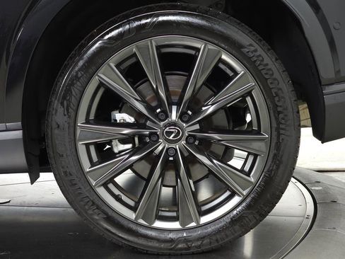 Used 2024 Lexus RX 350 F Sport image 11