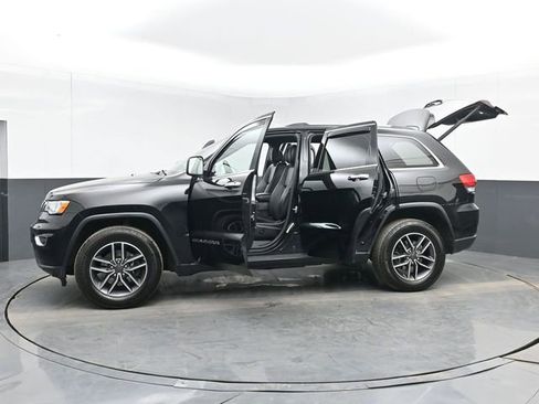 Used 2019 Jeep Grand Cherokee Limited AWD/4WD image 51