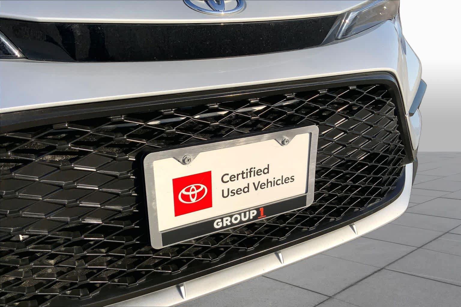 Used 2026 Toyota Corolla SE w/ SE Package FWD image 29
