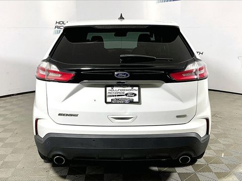 Used 2020 Ford Edge SE w/ Cargo Accessory Package image 4