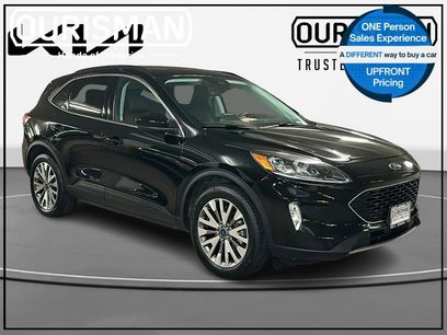 Used 2022 Ford Escape Titanium w/ Class II Trailer Tow Package