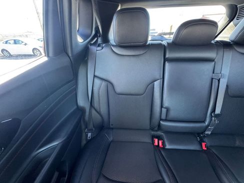 Used 2025 Jeep Compass Trailhawk w/ Trailer Tow Group image 37