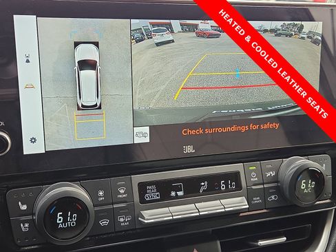 Used 2025 Toyota Grand Highlander AWD Hybrid image 20