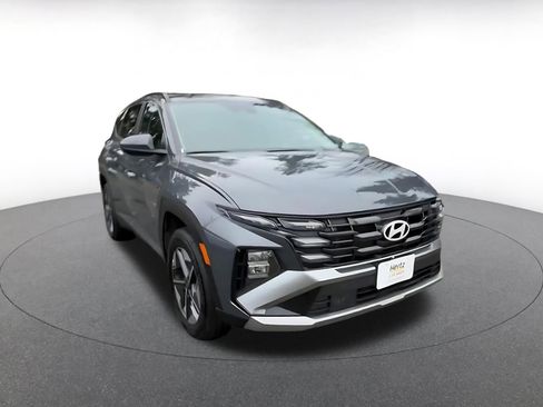 Used 2025 Hyundai Tucson SEL image 3