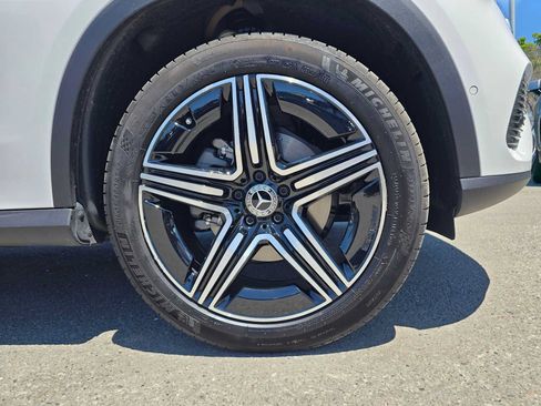 Used 2026 Mercedes-Benz GLC 300 4MATIC image 9