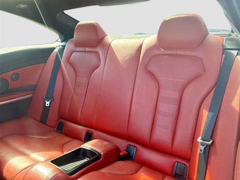 Used 2015 BMW M4 Coupe image 24