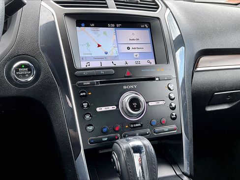 Used 2018 Ford Explorer Limited FWD image 35
